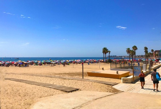 Sprzedaż - Apartament / Mieszkanie -
Torrevieja - Los Balcones
