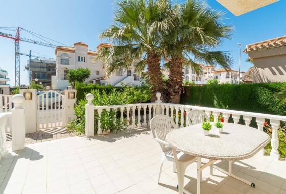 Venta - Chalet Independiente -
Orihuela Costa - Playa Flamenca