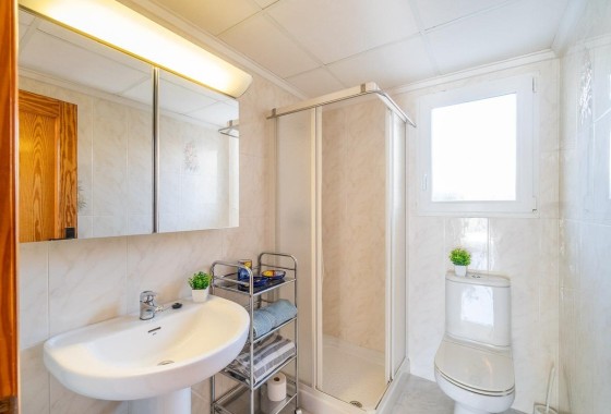 Venta - Chalet Independiente -
Orihuela Costa - Playa Flamenca