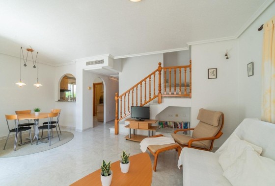 Venta - Chalet Independiente -
Orihuela Costa - Playa Flamenca