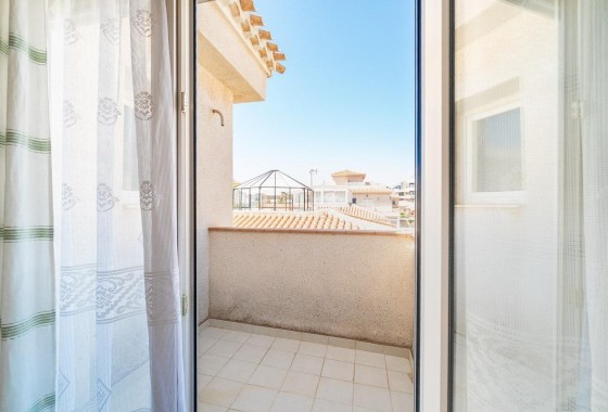 Venta - Chalet Independiente -
Orihuela Costa - Playa Flamenca