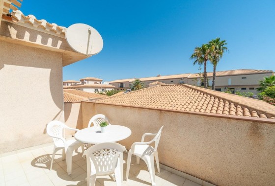 Venta - Chalet Independiente -
Orihuela Costa - Playa Flamenca