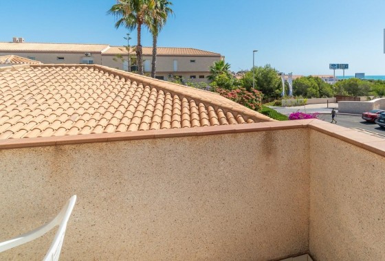 Venta - Chalet Independiente -
Orihuela Costa - Playa Flamenca