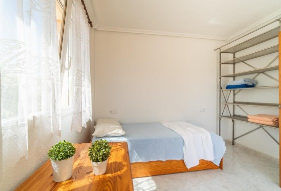 Venta - Chalet Independiente -
Orihuela Costa - Playa Flamenca