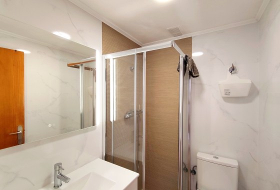 Venta - Apartamento / Piso -
Torrevieja