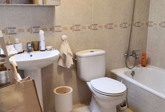 Sprzedaż - Apartament / Mieszkanie -
Sucina - Inland