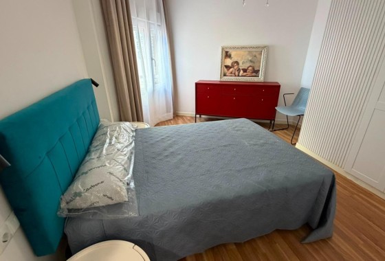 Sprzedaż - Apartament / Mieszkanie -
Torrevieja - Playa del Cura