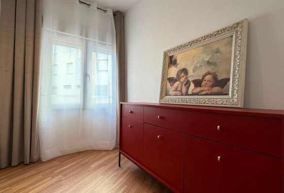 Sprzedaż - Apartament / Mieszkanie -
Torrevieja - Playa del Cura