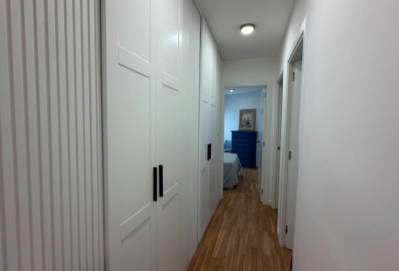 Sprzedaż - Apartament / Mieszkanie -
Torrevieja - Playa del Cura