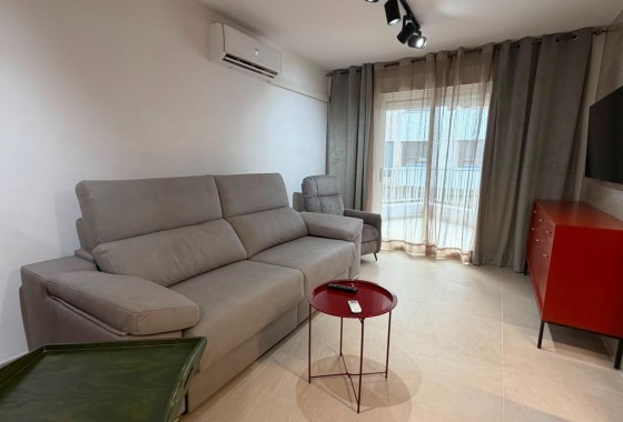 Sprzedaż - Apartament / Mieszkanie -
Torrevieja - Playa del Cura