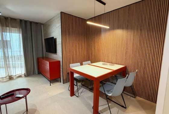 Sprzedaż - Apartament / Mieszkanie -
Torrevieja - Playa del Cura