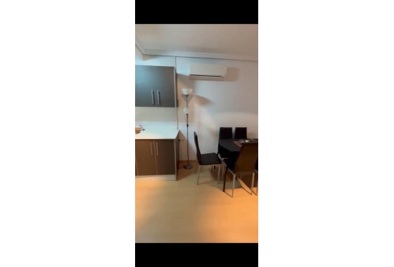 Herverkoop - Appartement / Flat -
Torrevieja - Nueva Torrevieja