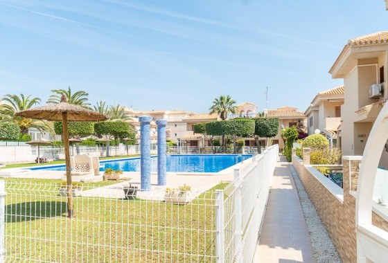 Herverkoop - Vrijstaande villa -
Orihuela Costa - Playa Flamenca