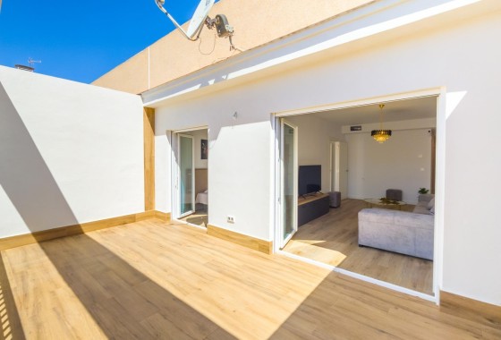 Herverkoop - Appartement / Flat -
Torrevieja - Playa del Cura