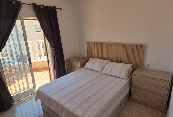 Venta - Chalet Independiente -
Villamartín