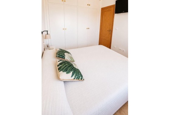Venta - Apartamento / Piso -
Orihuela Costa - Campoamor