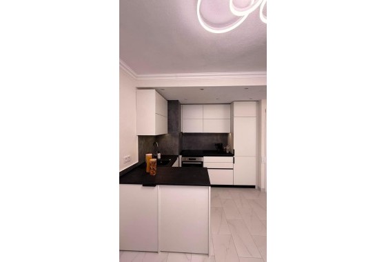 Venta - Adosado -
Torrevieja - Calas blanca