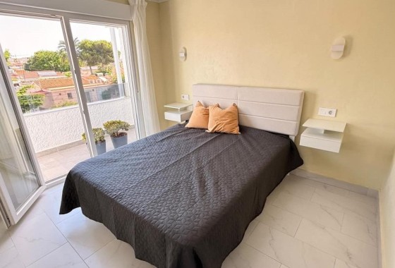 Venta - Adosado -
Torrevieja - Calas blanca