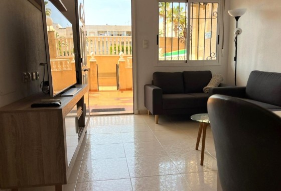 Revente - Appartement -
Torrevieja