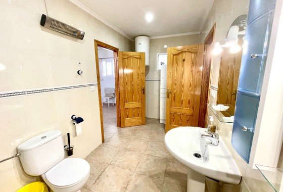 Resale - Detached Villa -
Daya Nueva