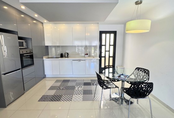 Wiederverkauf - Wohnung / Apartment -
Pilar de la Horadada - La Torre de la Horadada