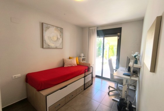 Revente - Villa mitoyenne -
Algorfa