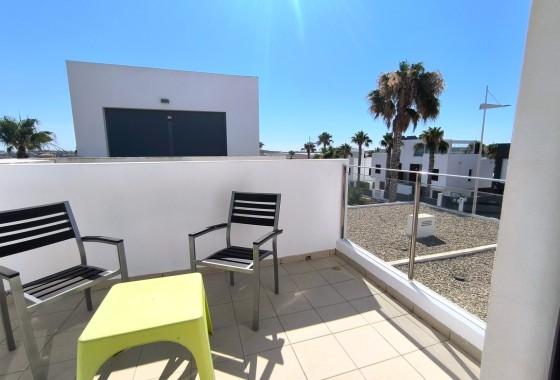Revente - Villa mitoyenne -
Algorfa
