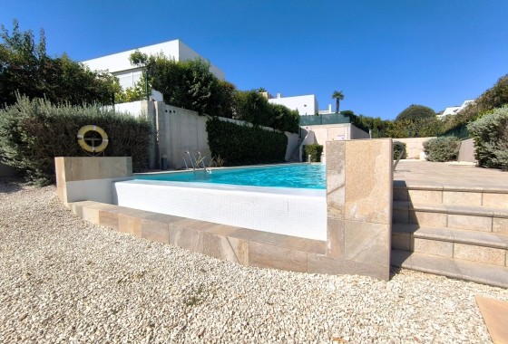 Revente - Villa mitoyenne -
Algorfa