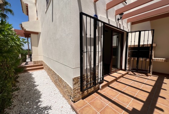 Venta - Chalet Independiente -
Algorfa - La Finca Golf Resort