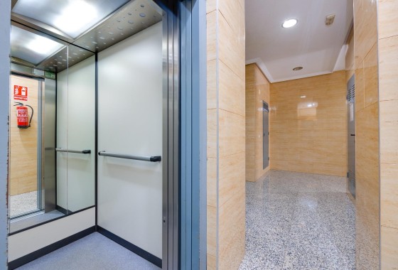 Sprzedaż - Apartament / Mieszkanie -
Torrevieja - Parque de las Naciones