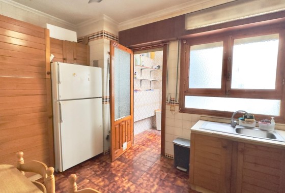Venta - Apartamento / Piso -
Torrevieja