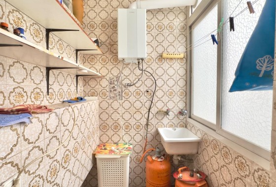 Venta - Apartamento / Piso -
Torrevieja