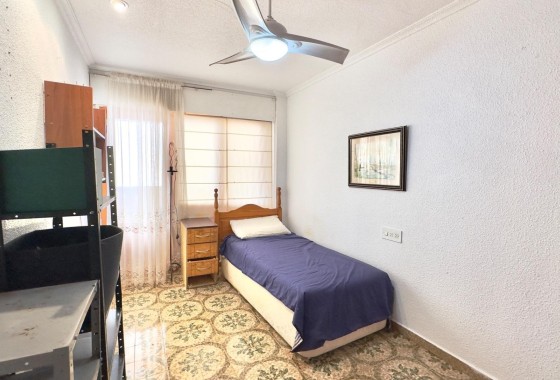 Venta - Apartamento / Piso -
Torrevieja