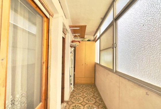 Venta - Apartamento / Piso -
Torrevieja