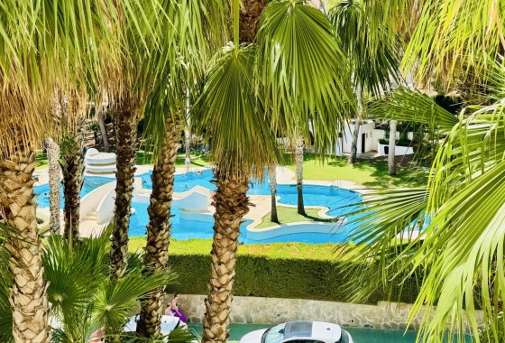 Sprzedaż - Apartament / Mieszkanie -
Orihuela Costa - Altos de Campoamor