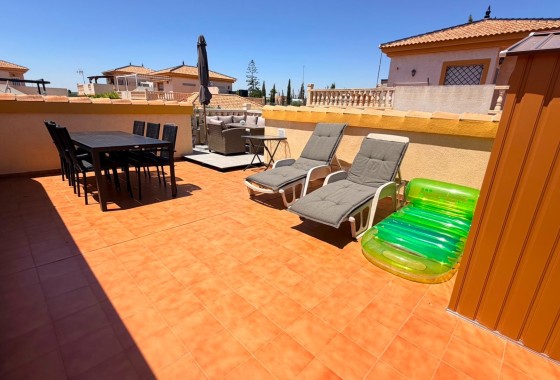 Resale - Semi Detached Villa -
Los Montesinos - Urbanizacion montesol