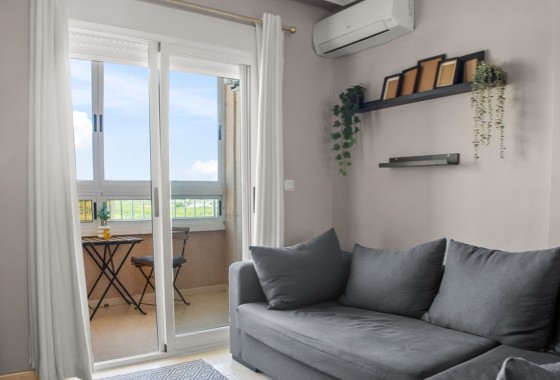 Herverkoop - Appartement / Flat -
Algorfa