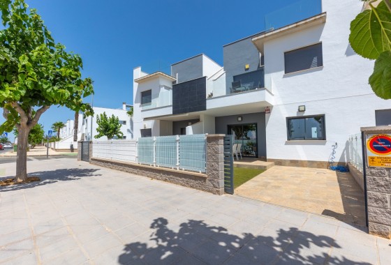 Sprzedaż - Apartament / Mieszkanie -
Pilar de la Horadada