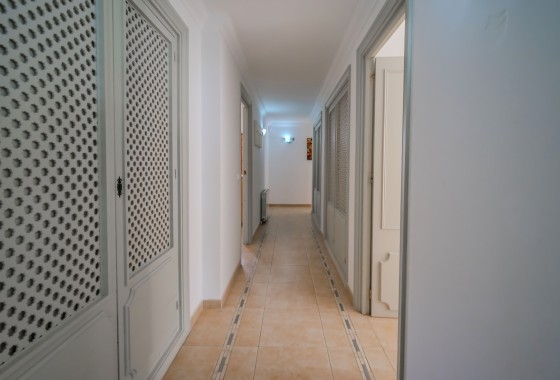 Herverkoop - Vrijstaande Villa -
Cabo Roig
