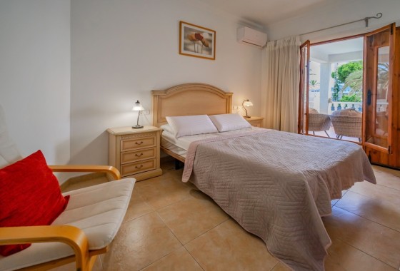 Herverkoop - Vrijstaande Villa -
Cabo Roig