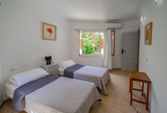 Herverkoop - Vrijstaande Villa -
Cabo Roig