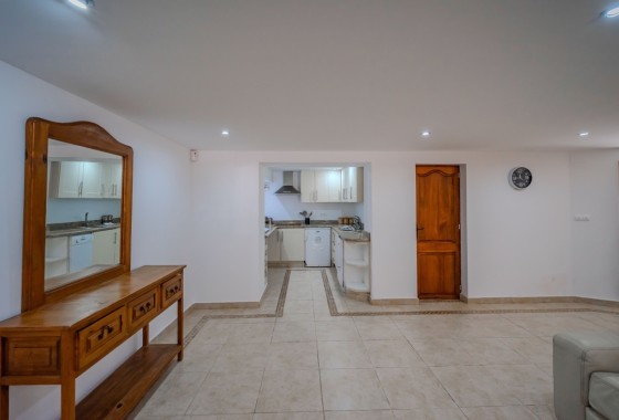 Herverkoop - Vrijstaande Villa -
Cabo Roig