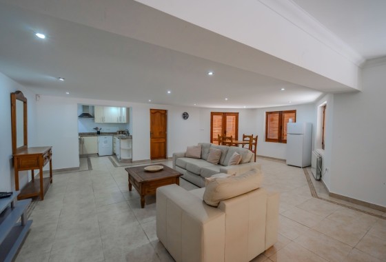 Herverkoop - Vrijstaande Villa -
Cabo Roig