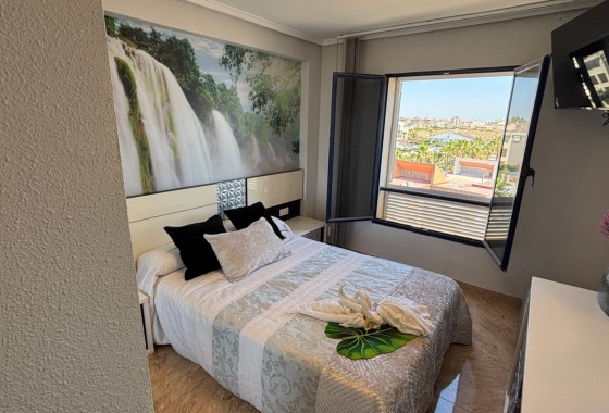 Wiederverkauf - Wohnung / Apartment -
Torrevieja - La Mata