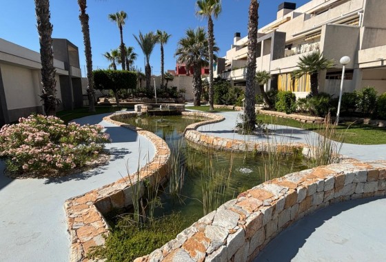 Wiederverkauf - Wohnung / Apartment -
Torrevieja - La Mata
