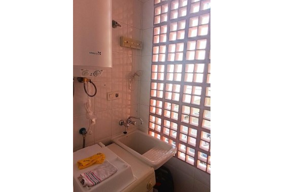 Revente - Appartement -
Torrevieja - Playa del Cura