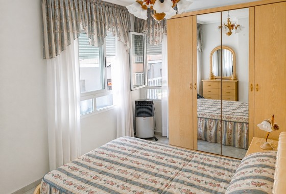 Revente - Appartement -
Torrevieja - Playa del Cura