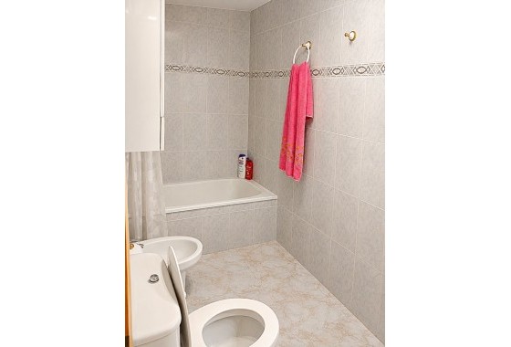 Revente - Appartement -
Torrevieja - Playa del Cura