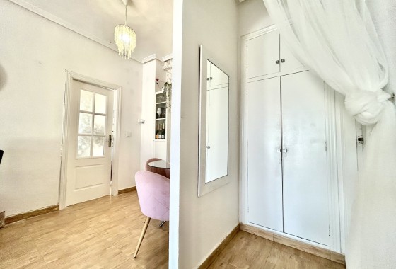 Resale - Apartment / Flat -
Cabo Roig