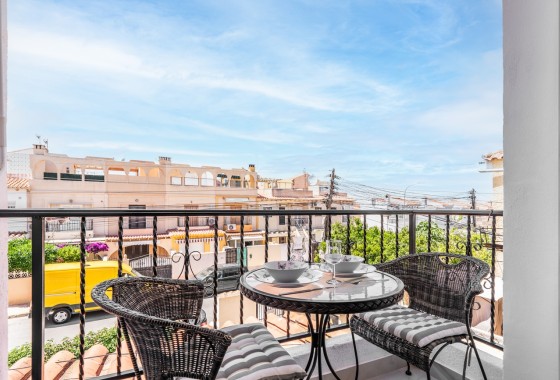 Sprzedaż - Apartament / Mieszkanie -
Torrevieja - El Chaparral